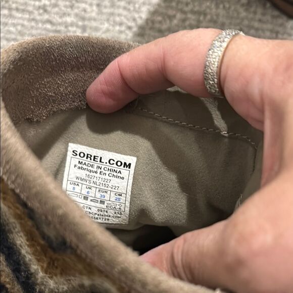 Sorel Stylish Tan Ankle Boots for Women size 8 - Picture 4 of 4